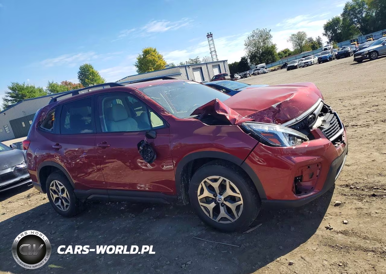 2020 Subaru Forester Premium VIN:JF2SKAJC5LH483557 - 4