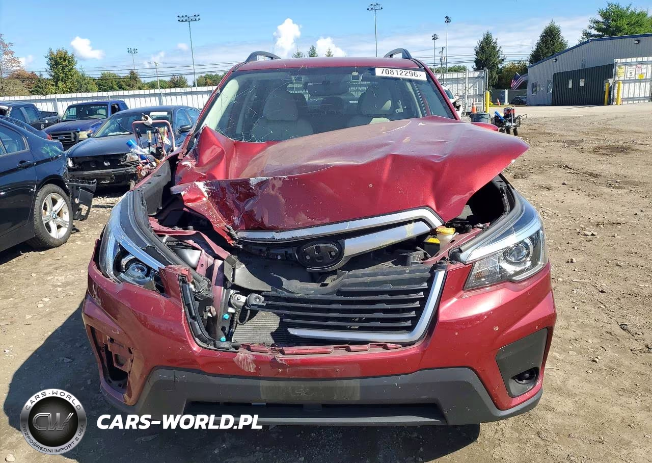 2020 Subaru Forester Premium VIN:JF2SKAJC5LH483557 - 5