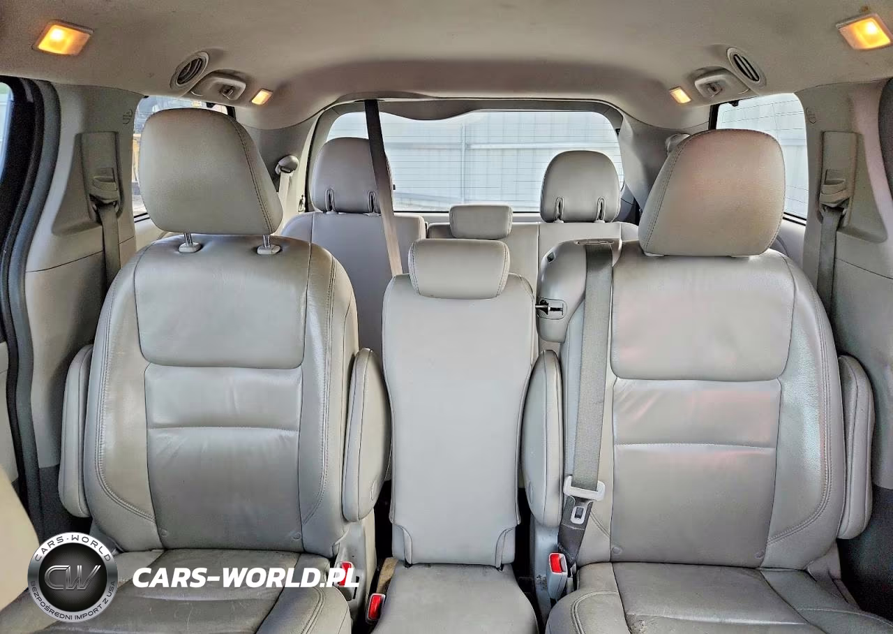 2019 Toyota Sienna Xle 8-Passenger VIN:5TDYZ3DC4KS973624 - 10