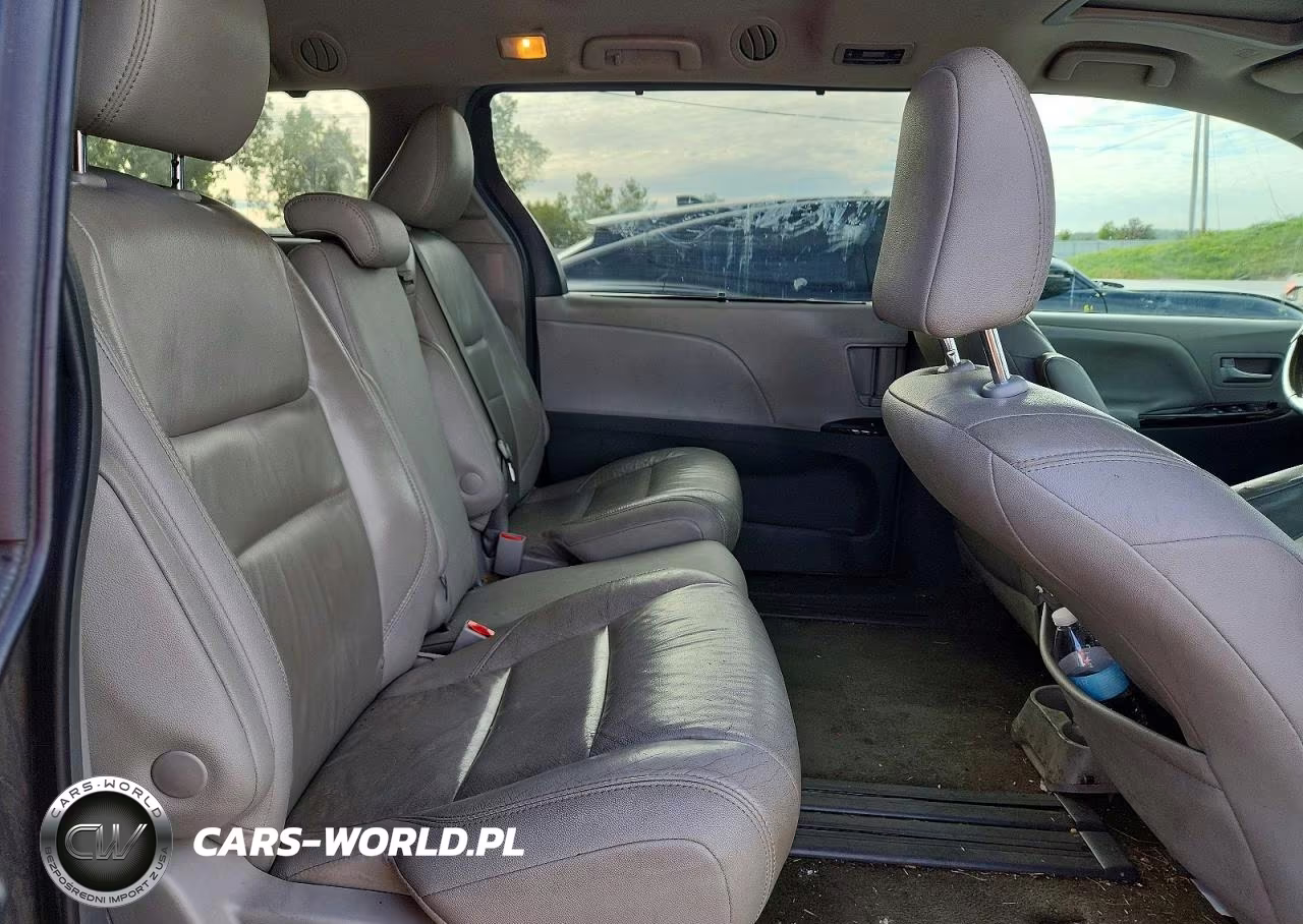 2019 Toyota Sienna Xle 8-Passenger VIN:5TDYZ3DC4KS973624 - 11