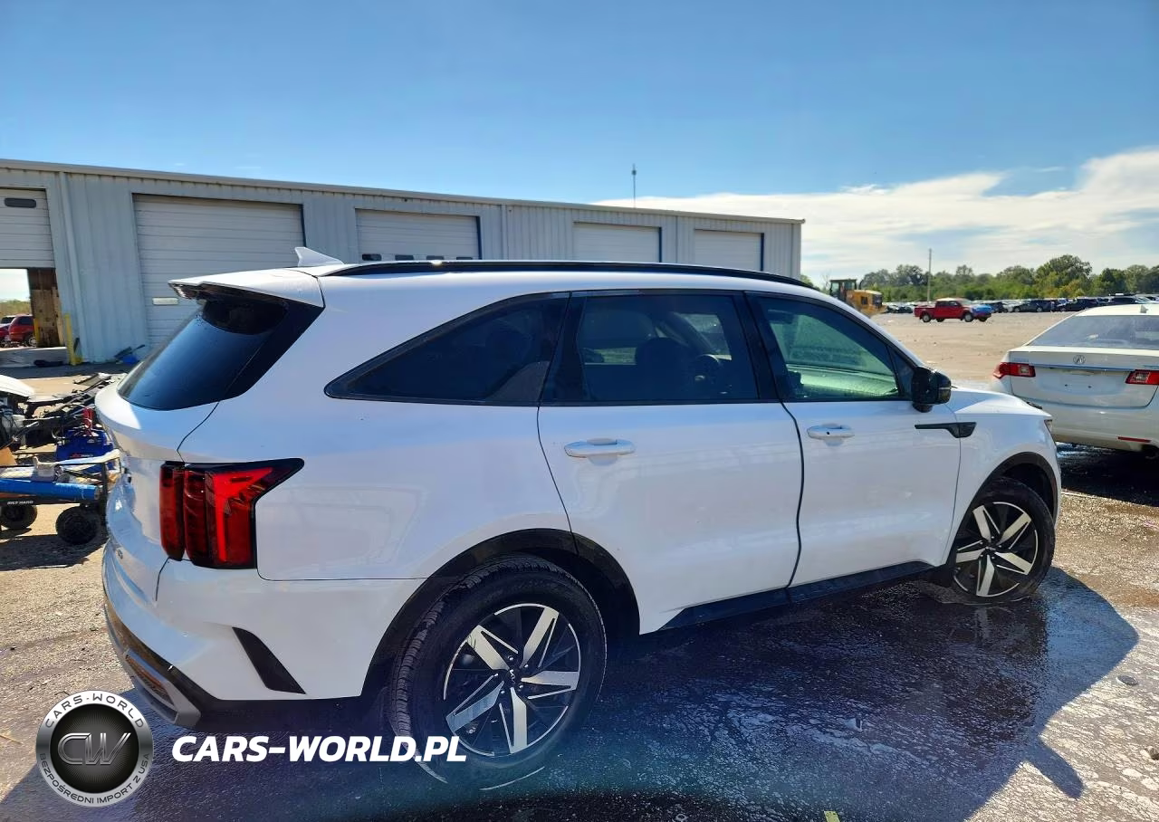 2022 Kia Sorento S VIN:5XYRL4LC9NG157362 - 3
