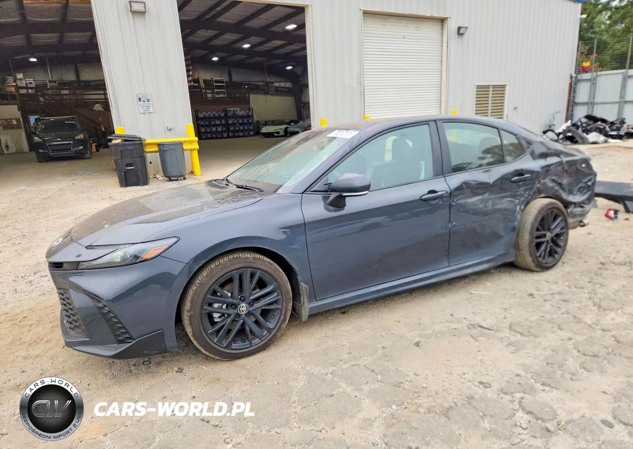 2025 Toyota Camry Se – zdjęcie 1 z 13