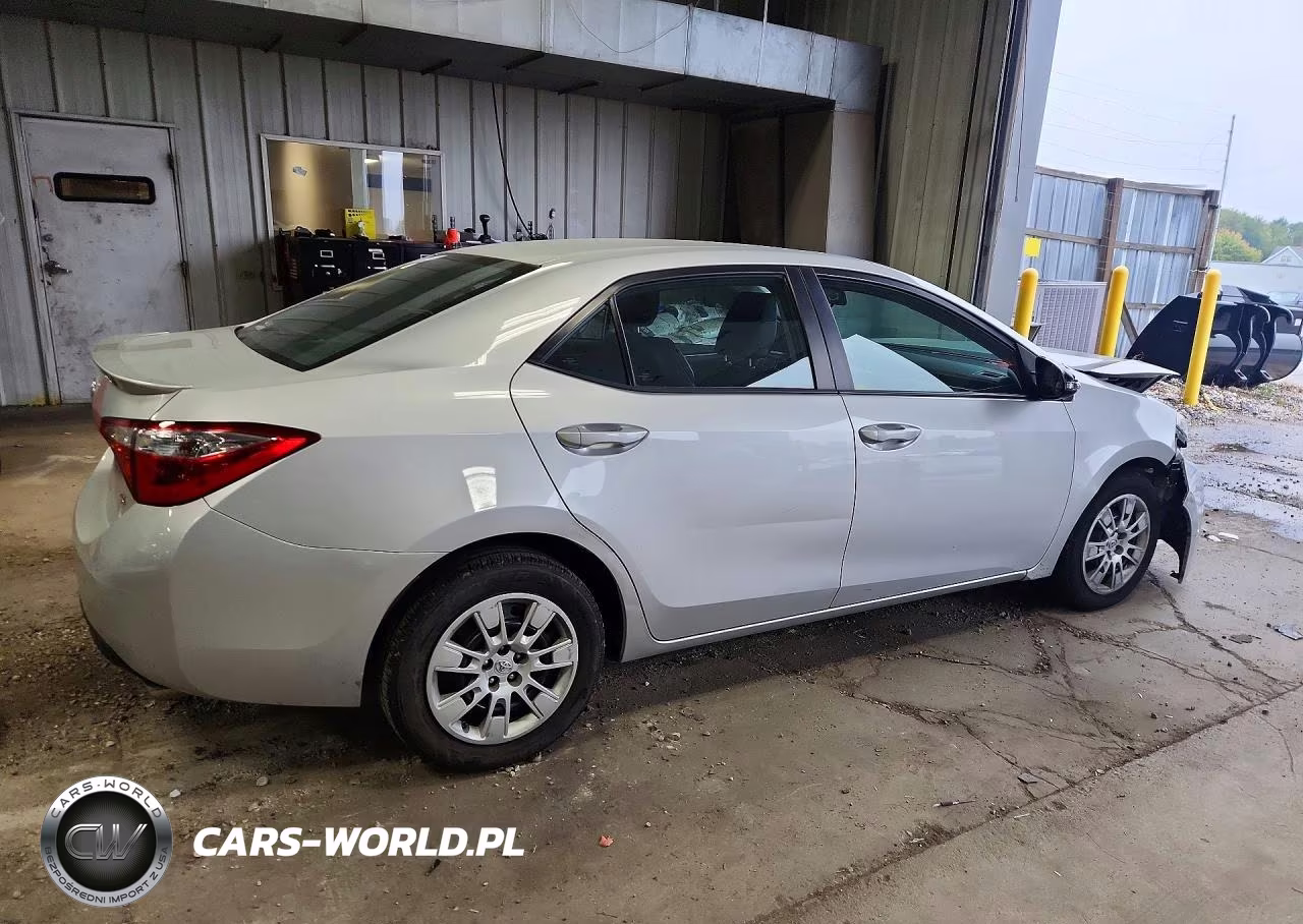 2016 Toyota Corolla S VIN:5YFBURHEXGP443483 - 3