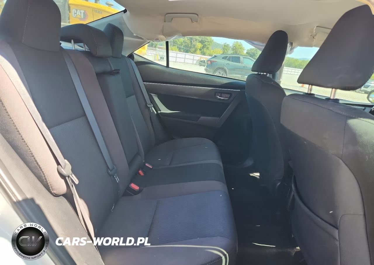 2017 Toyota Corolla Le VIN:2T1BURHE9HC767803 - 10