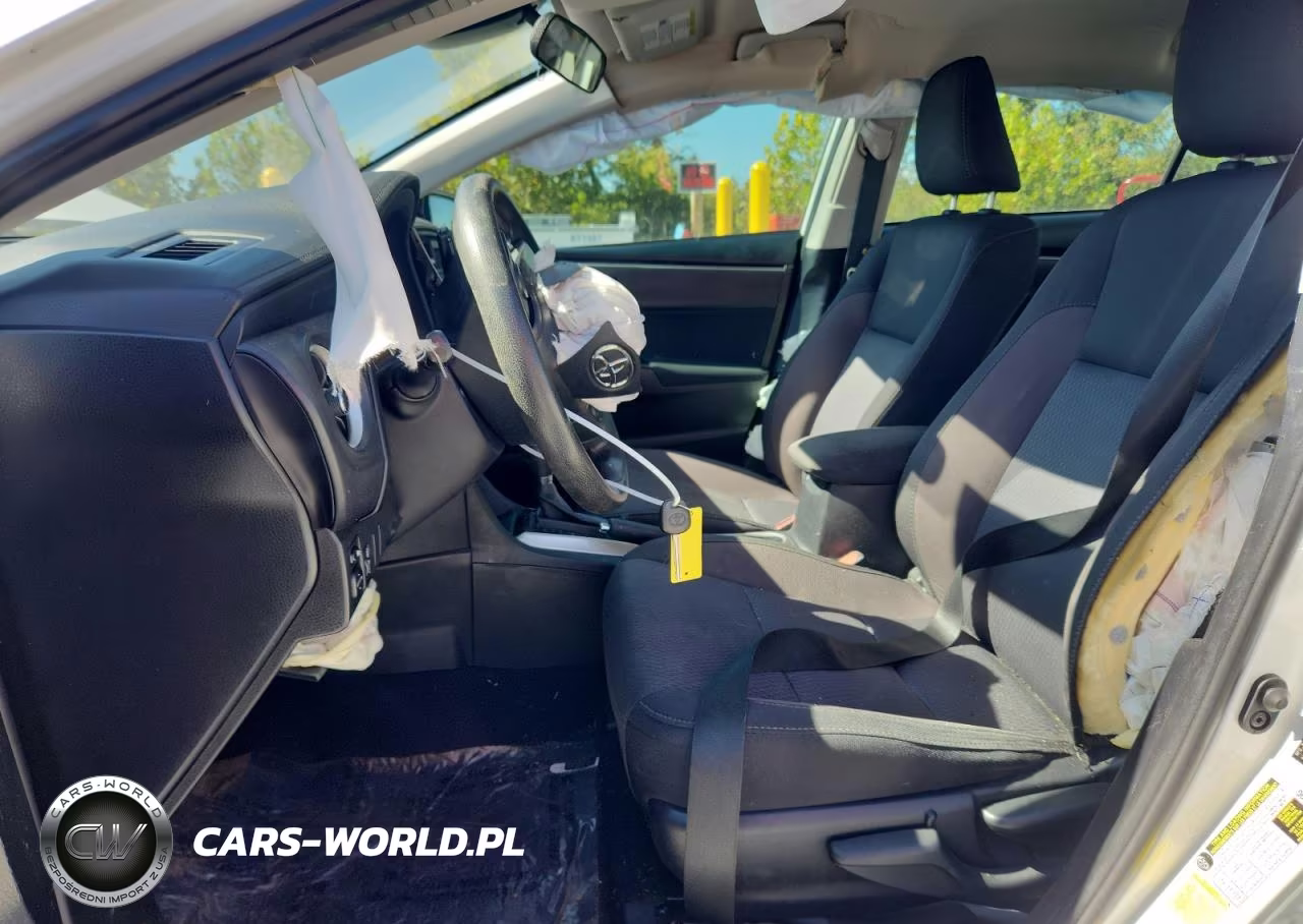 2017 Toyota Corolla Le VIN:2T1BURHE9HC767803 - 7