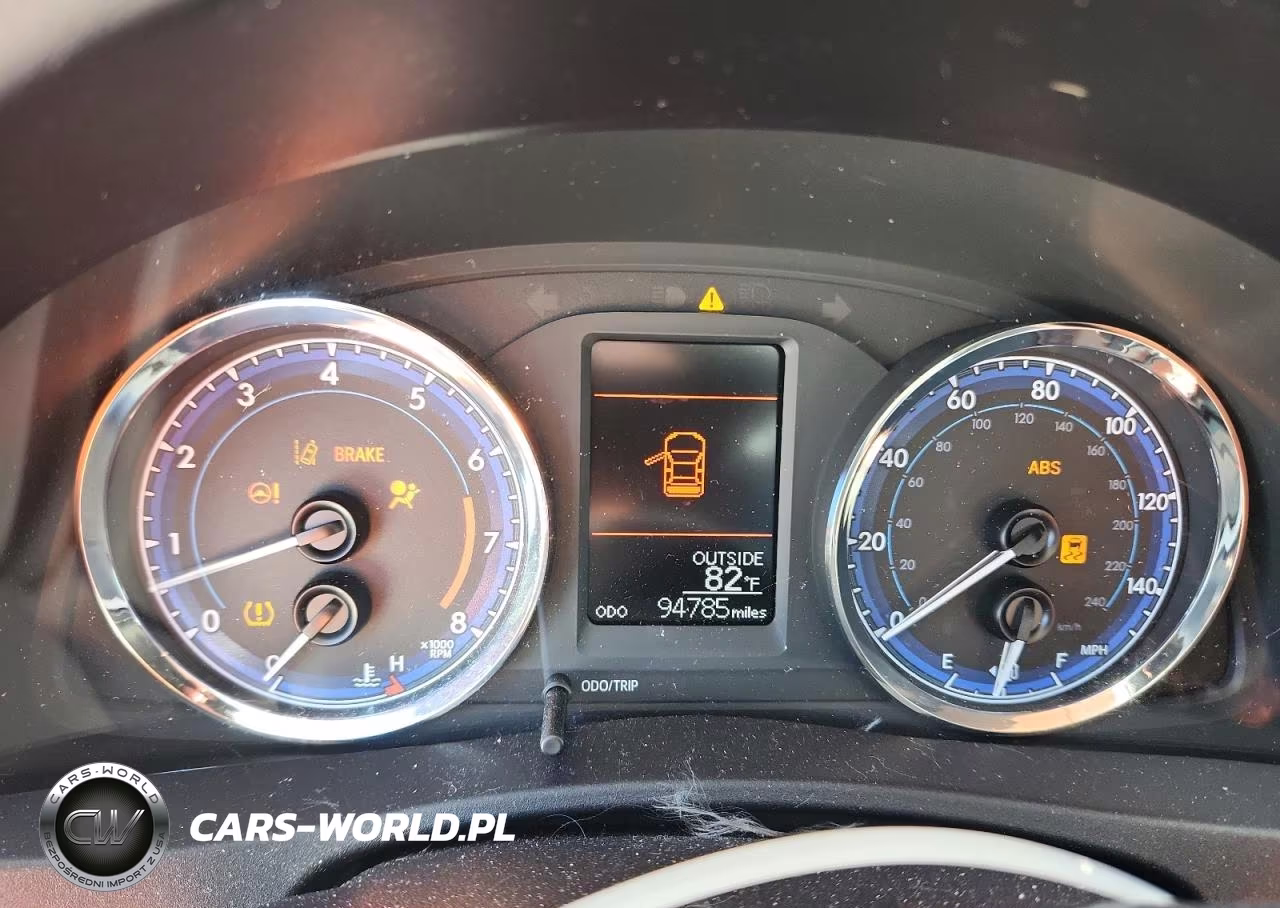 2017 Toyota Corolla Le VIN:2T1BURHE9HC767803 - 9