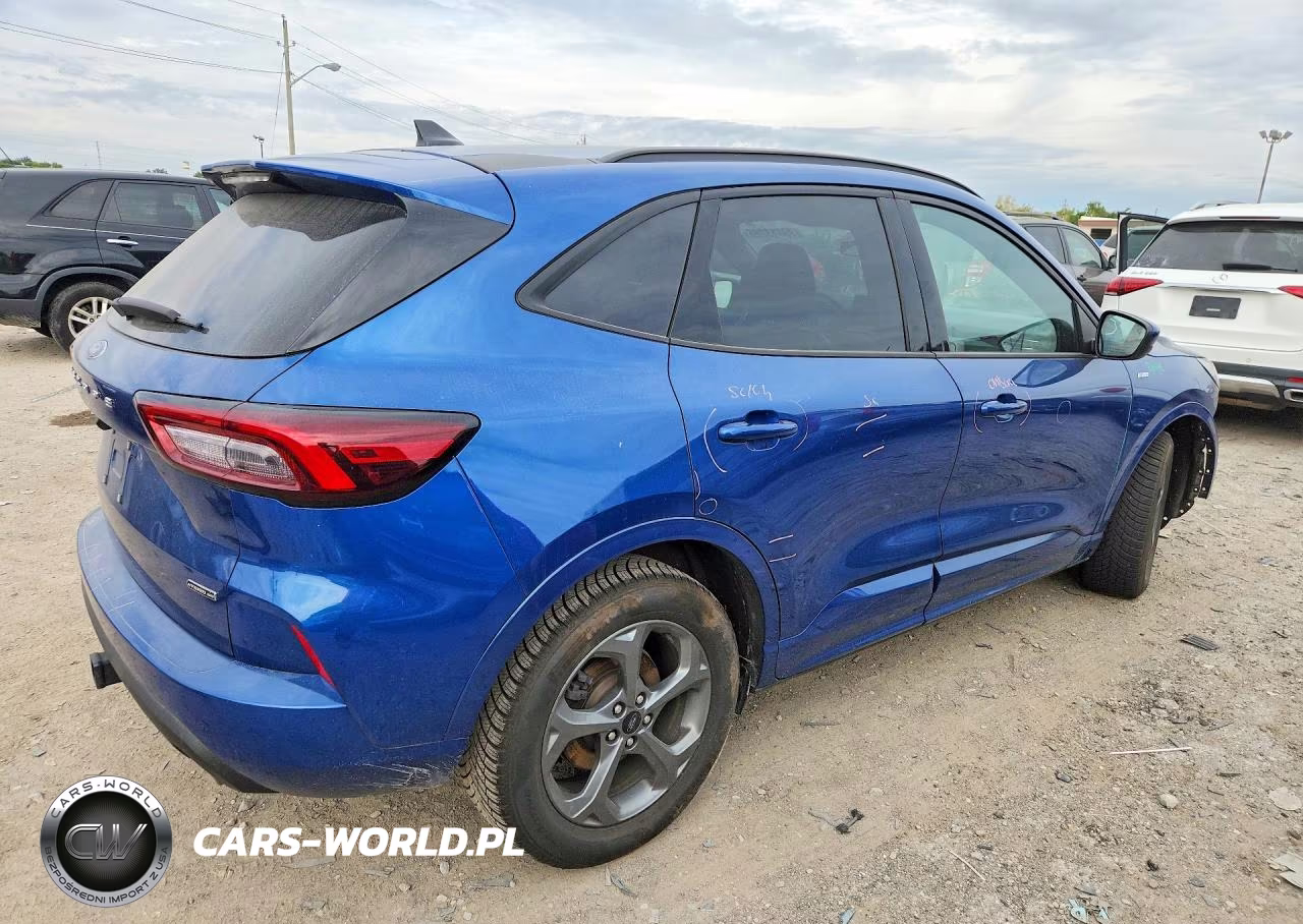 2023 Ford Escape St Line Select VIN:1FMCU9NZ9PUB01405 - 3