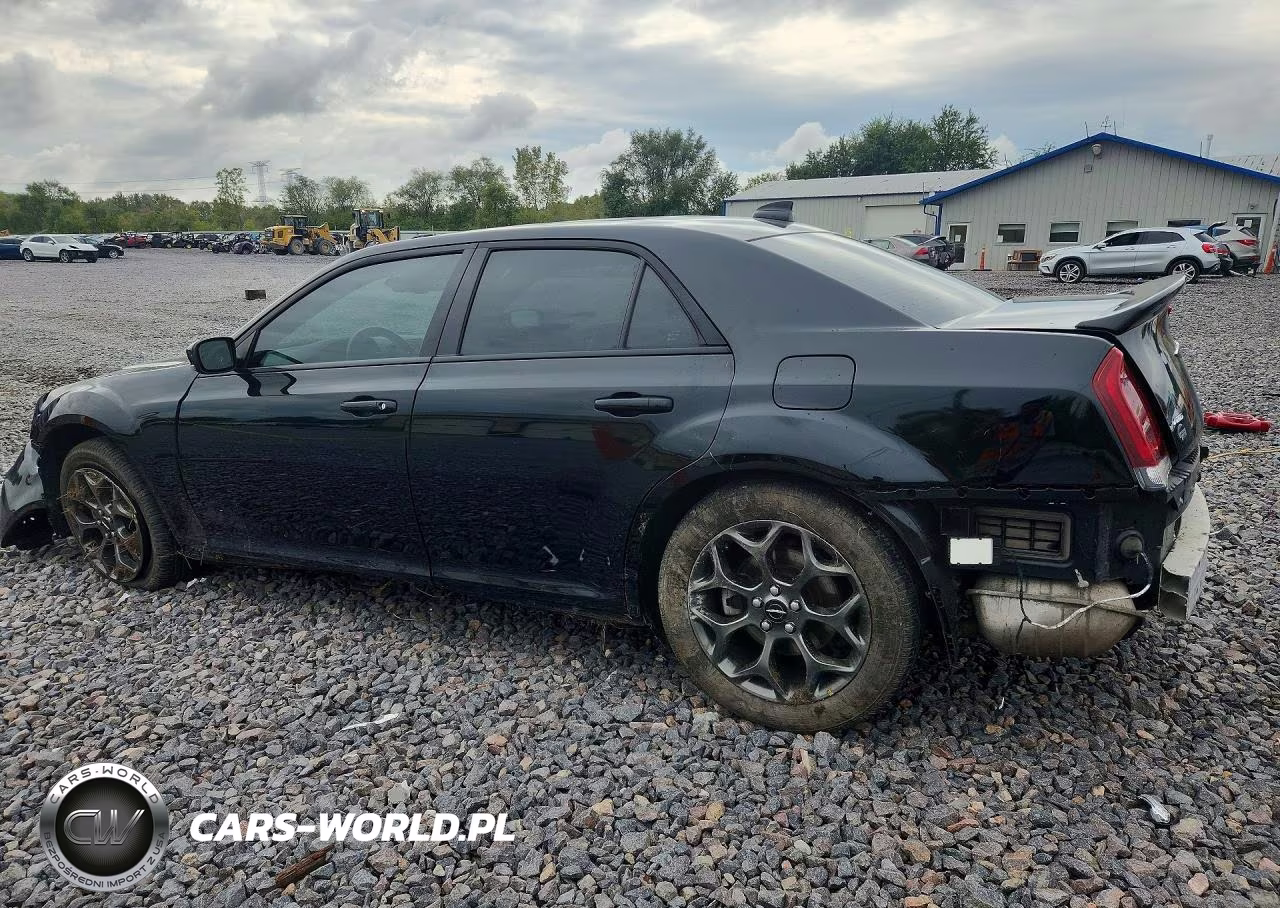 2017 Chrysler 300 S VIN:2C3CCAGG2HH651221 - 2