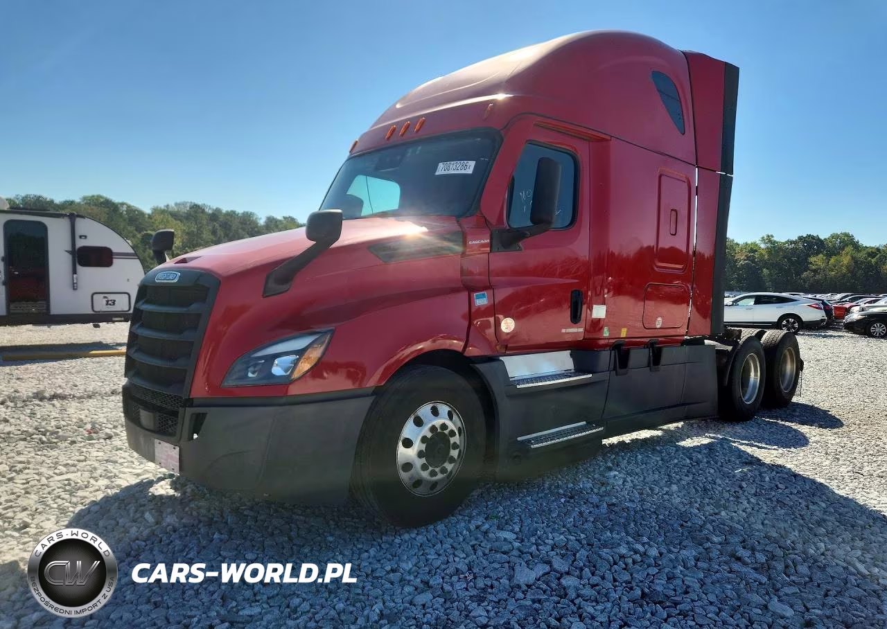 2020 Freightliner Cascadia 126 Semi Truck VIN:3AKJHHDR1LSLJ8066 - 1