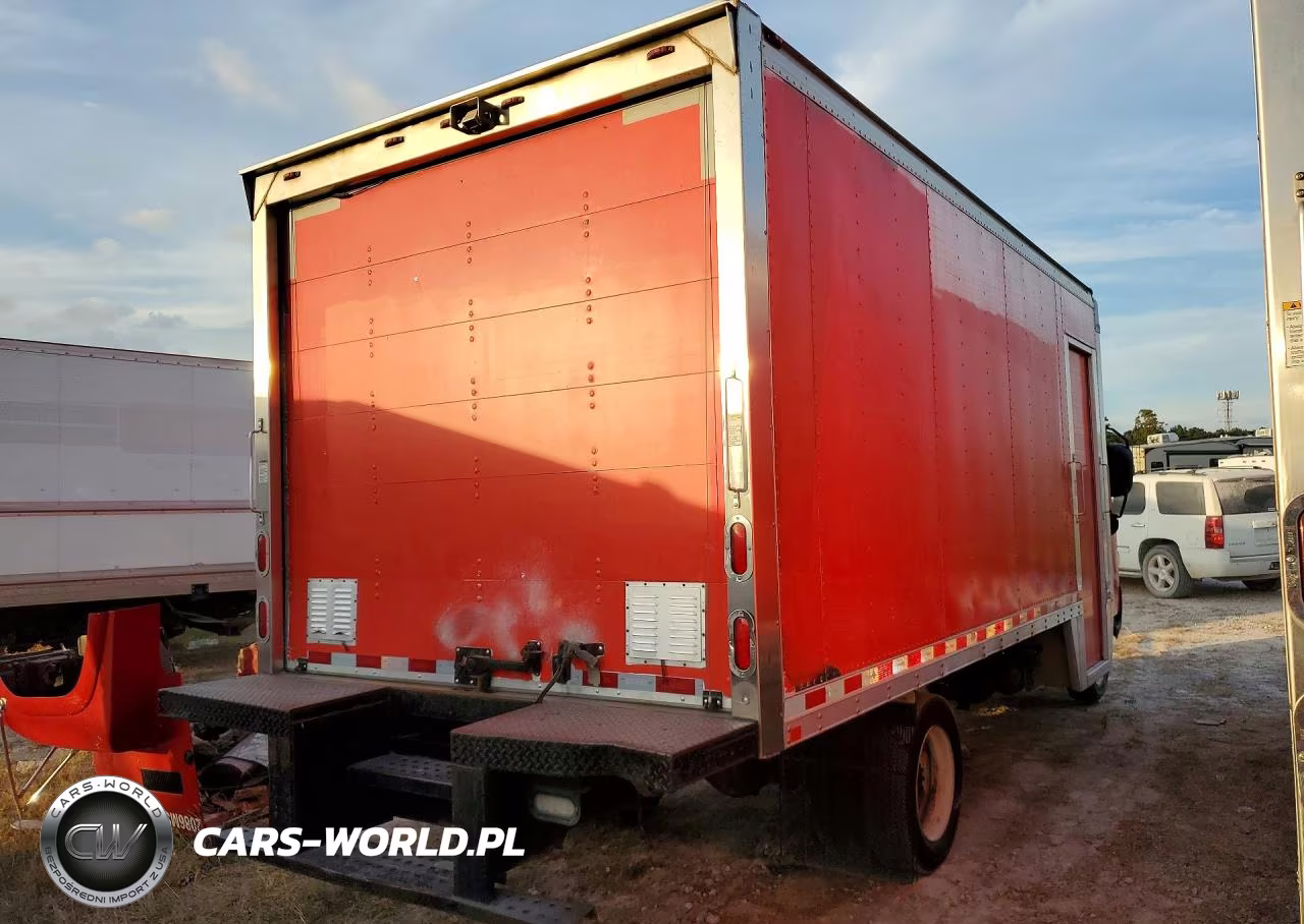 2018 Hino 195 Box Truck VIN:JHHSDM2H4JK006183 - 3