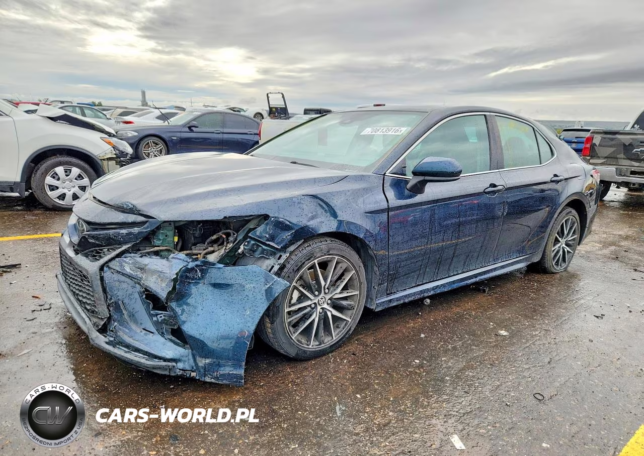 2021 Toyota Camry Se – zdjęcie 1 z 13
