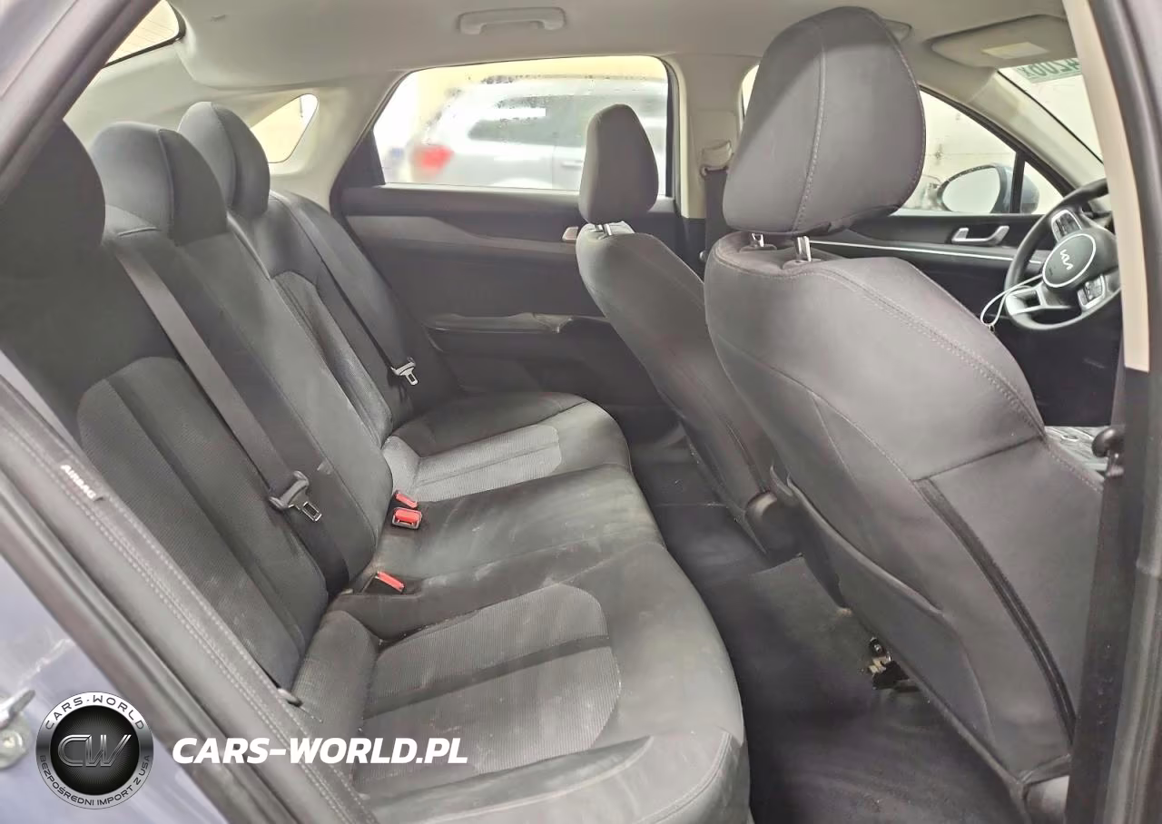 2022 Kia K5 Lx VIN:5XXG24J20NG107247 - 10