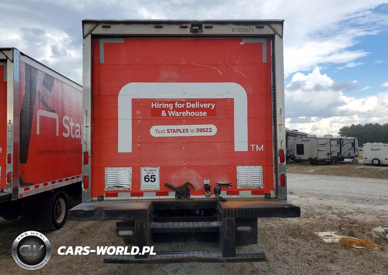 2018 Hino 195 Box Truck VIN:JHHSDM2H5JK006189 - 11