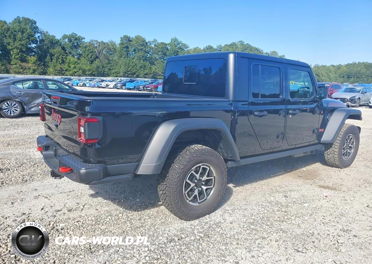 2027 Jeep Gladiator Rubicon VIN:1C6RJTBG3VL551844 - 3
