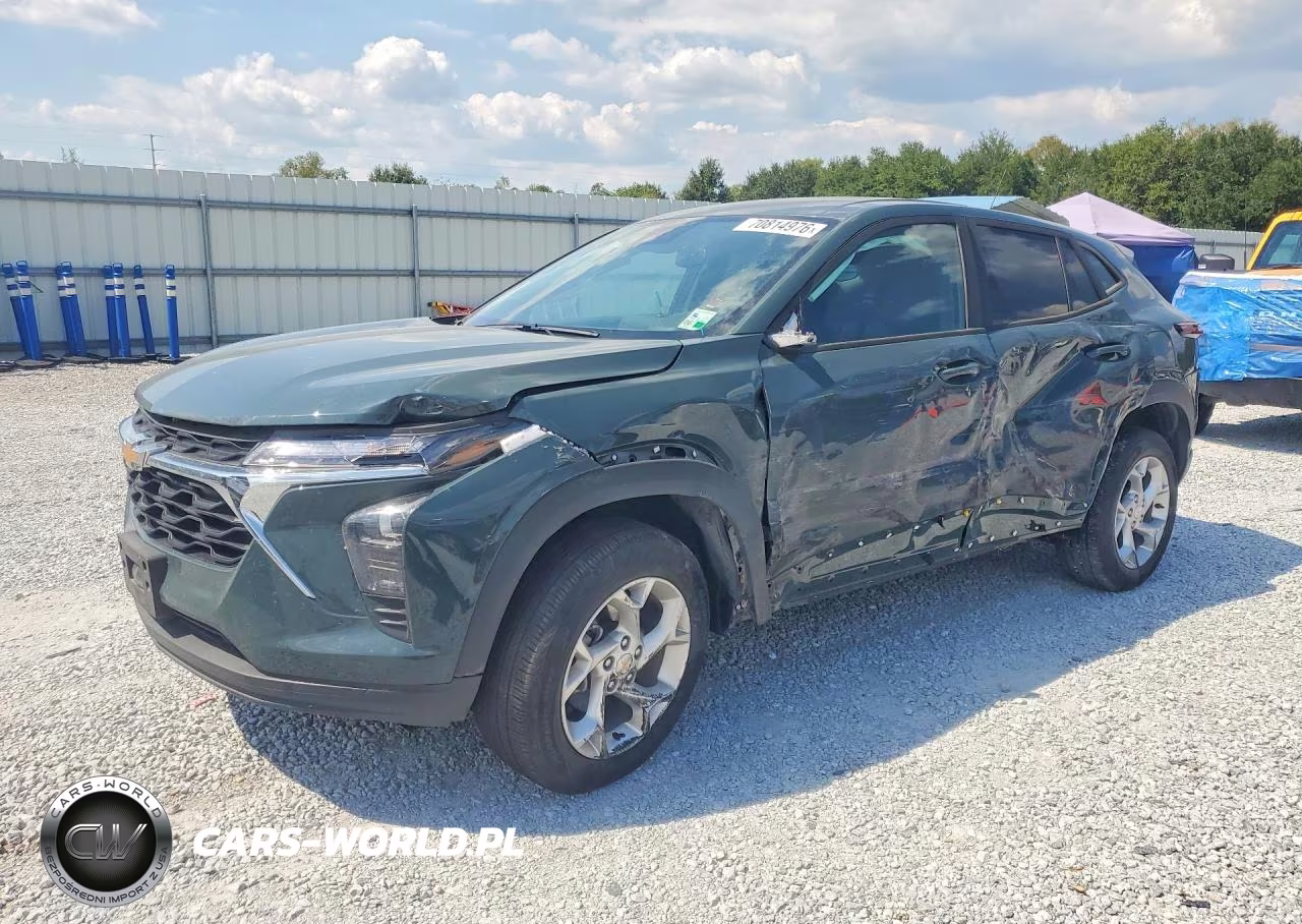 2025 Chevrolet Trax Ls – zdjęcie 1 z 14