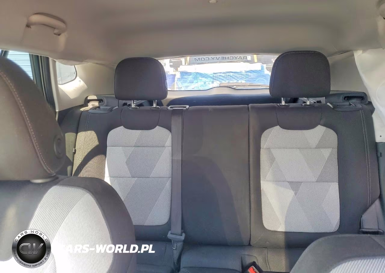 2025 Chevrolet Trax Ls VIN:KL77LFEP9SC274858 - 10