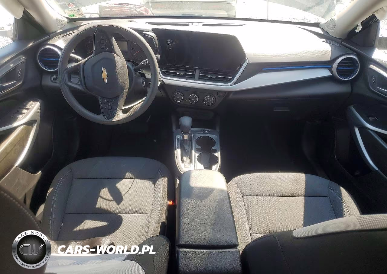 2025 Chevrolet Trax Ls VIN:KL77LFEP9SC274858 - 8