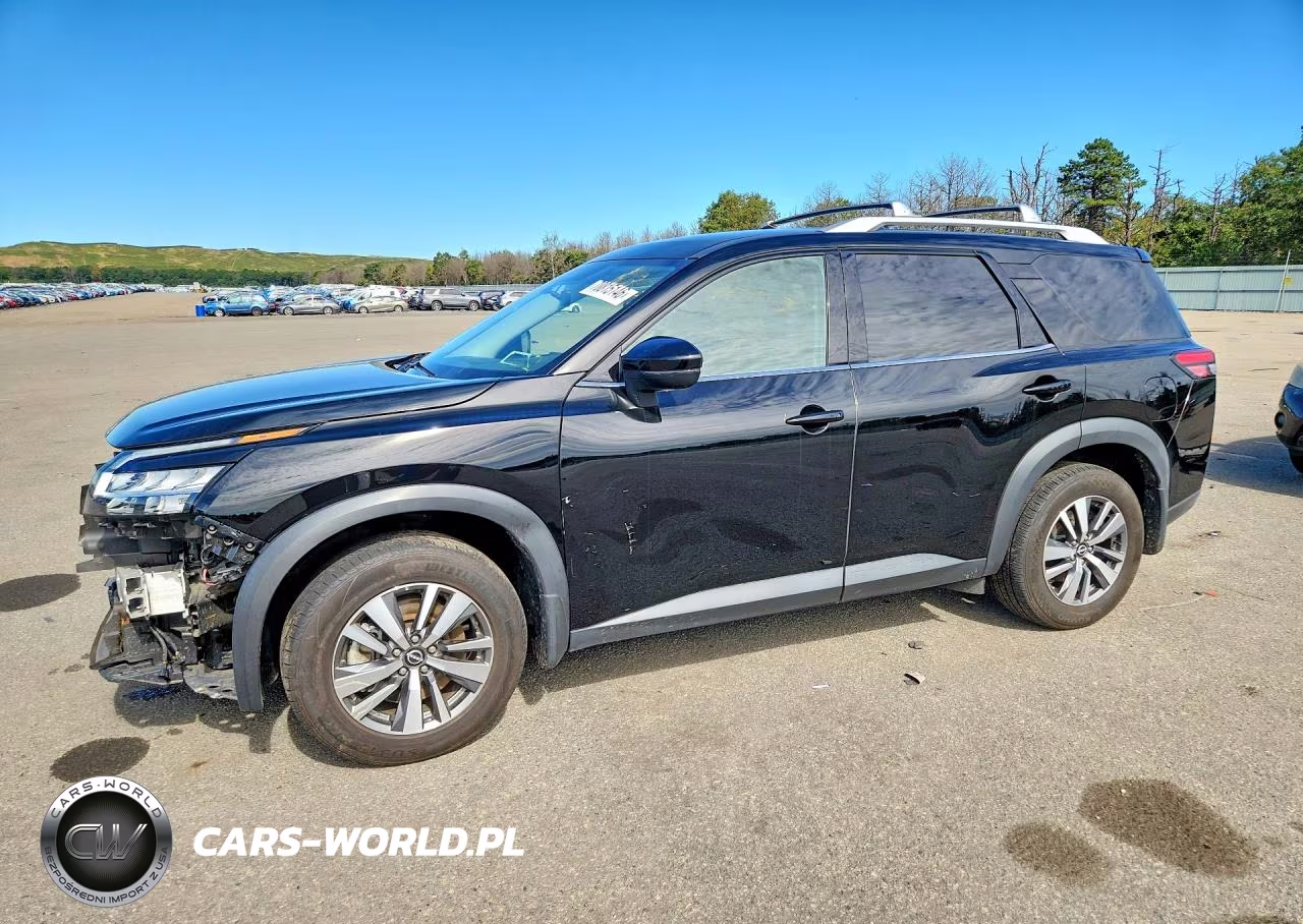 2024 Nissan Pathfinder Sl