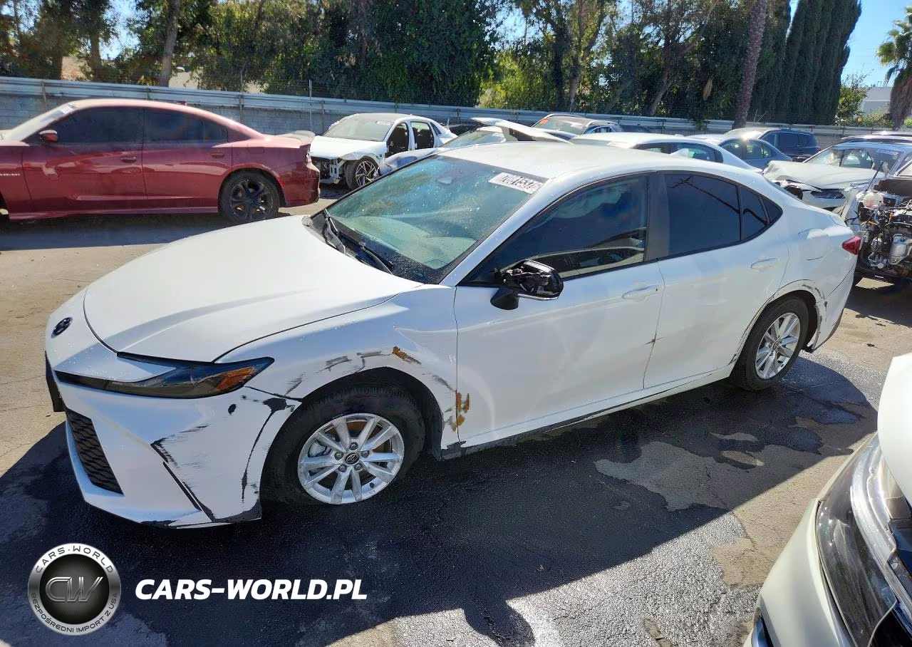 2025 Toyota Camry Le