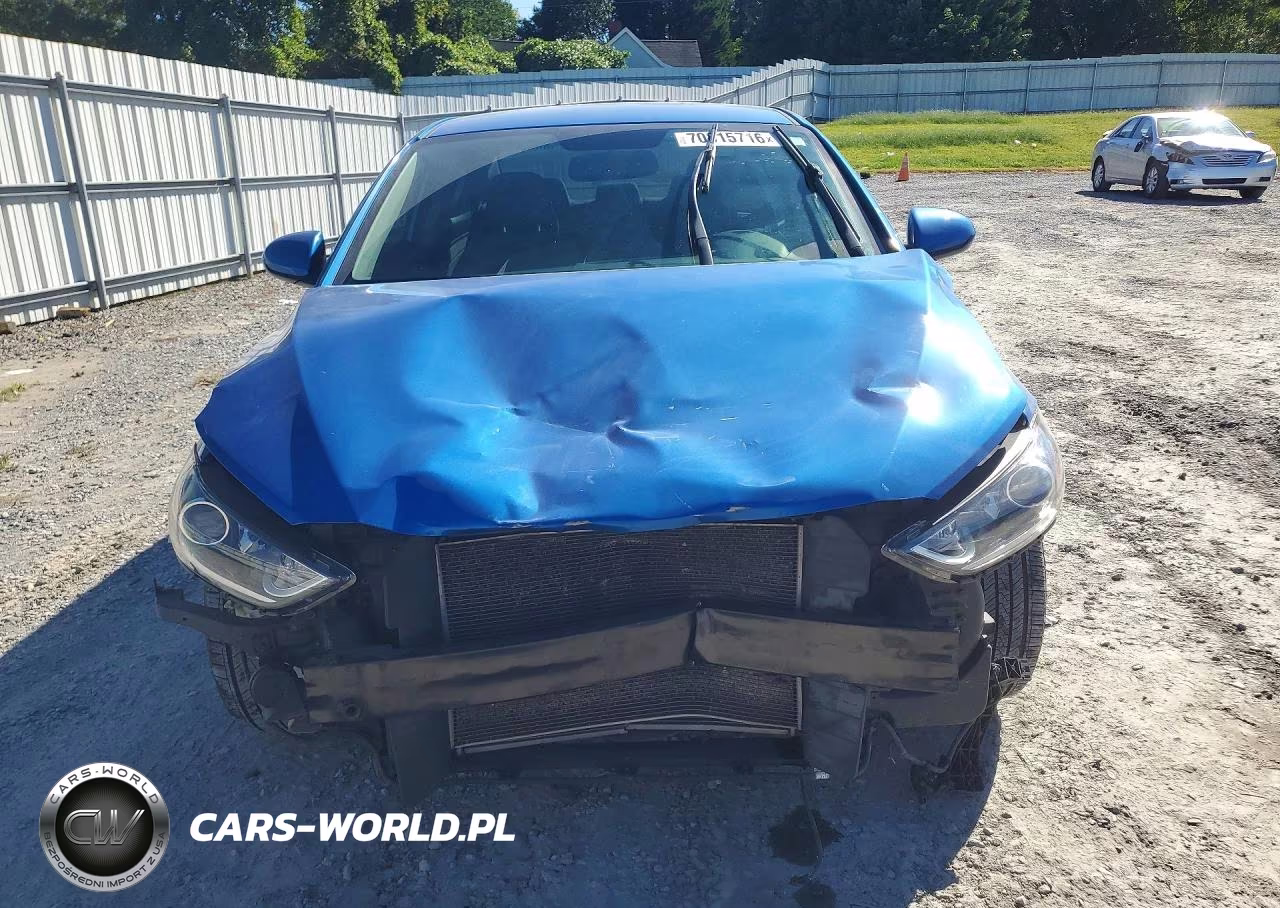 2018 Hyundai Elantra Sel VIN:KMHD84LF6JU594732 - 5
