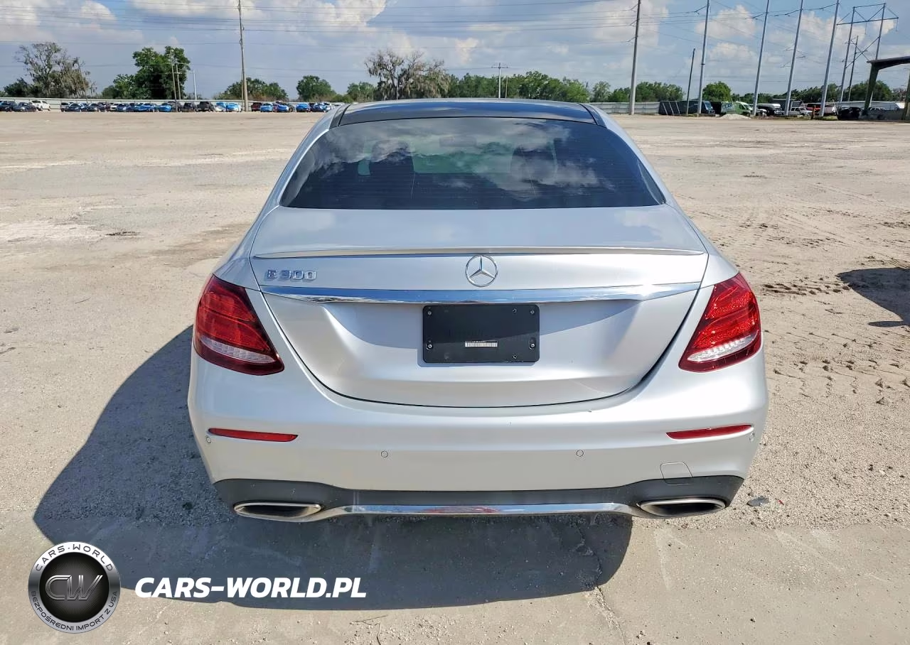 2017 Mercedes-Benz E 300 VIN:WDDZF4JB4HA240953 - 6