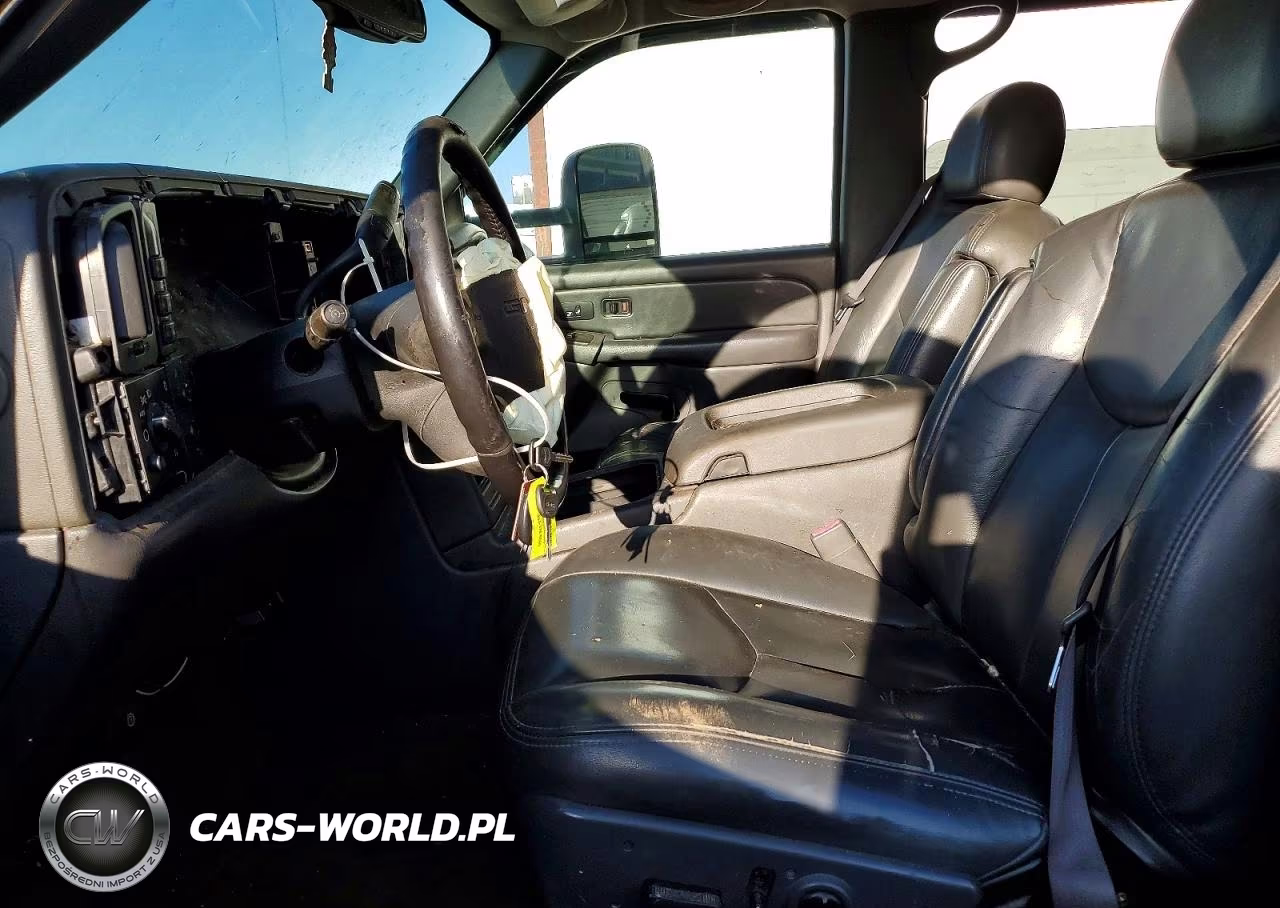 2007 GMC New Sierra K3500 VIN:1GTJK33D67F118186 - 7