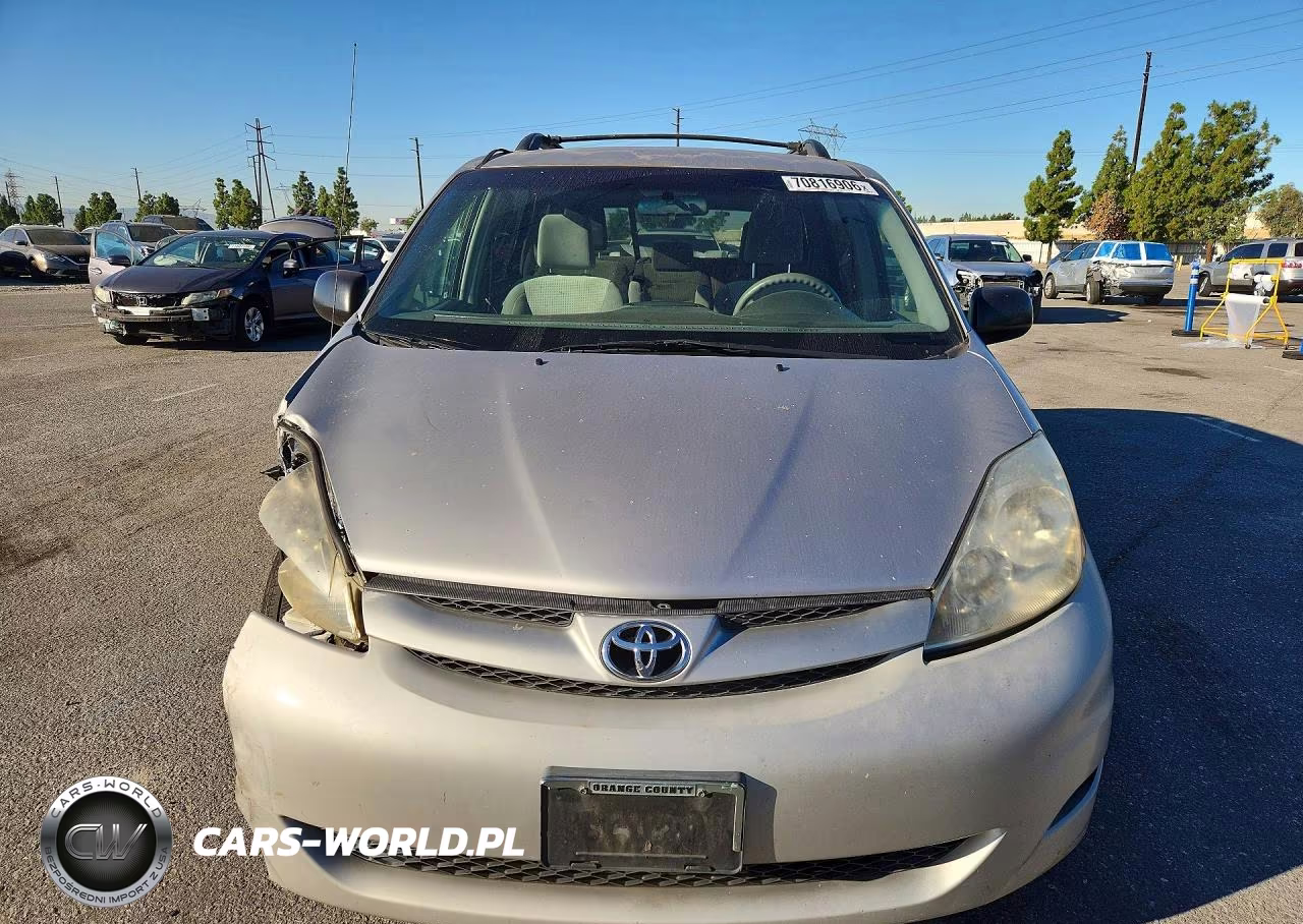 2009 Toyota Sienna Le 8-Passenger VIN:5TDZK23C59S252839 - 5