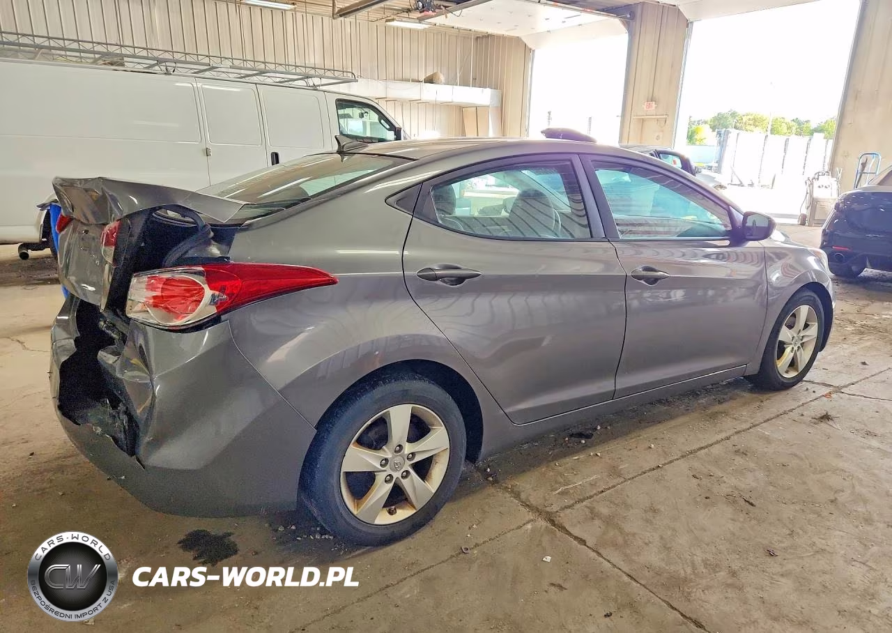 2013 Hyundai Elantra Gls VIN:5NPDH4AE0DH348868 - 3