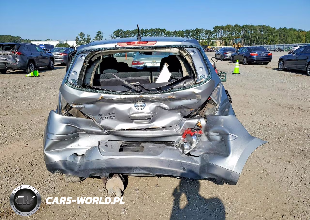 2011 Nissan Versa 1.8 S VIN:3N1BC1CP0BL420574 - 6