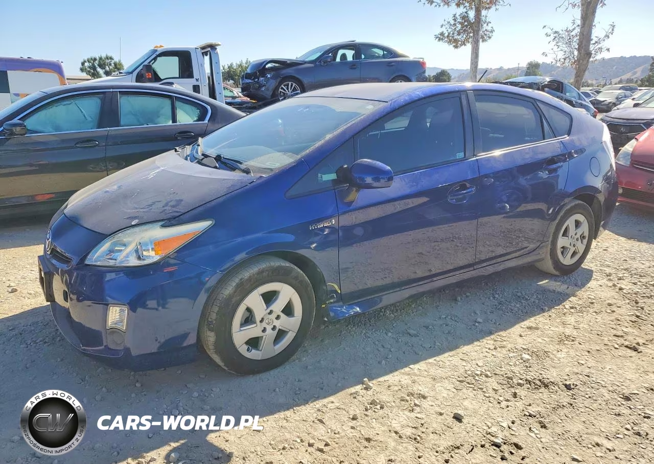 2011 Toyota Prius Two – zdjęcie 1 z 12