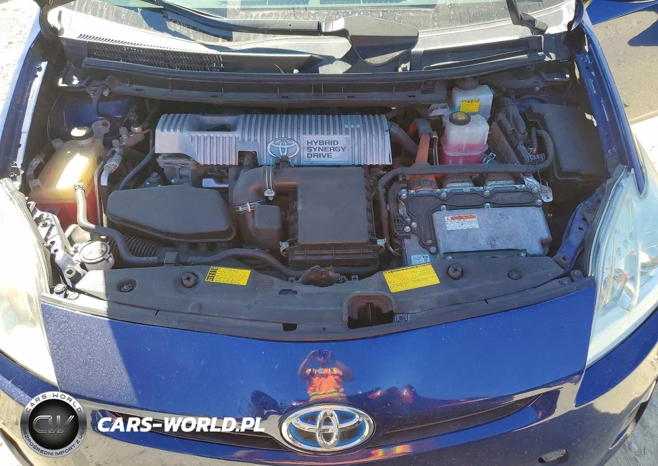 2011 Toyota Prius Two VIN:JTDKN3DU6B1420206 - 11