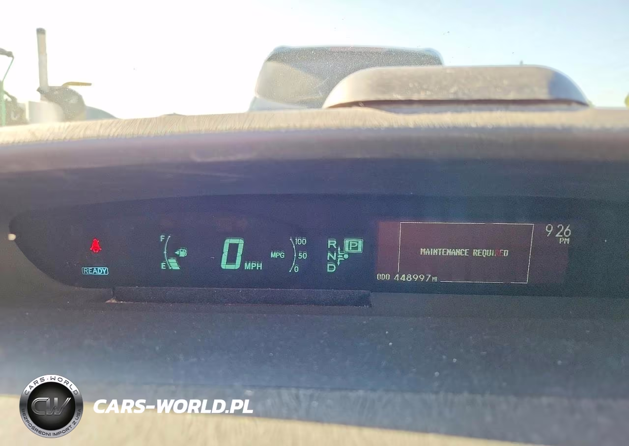 2015 Toyota Prius Two VIN:JTDKN3DU2F0450623 - 9