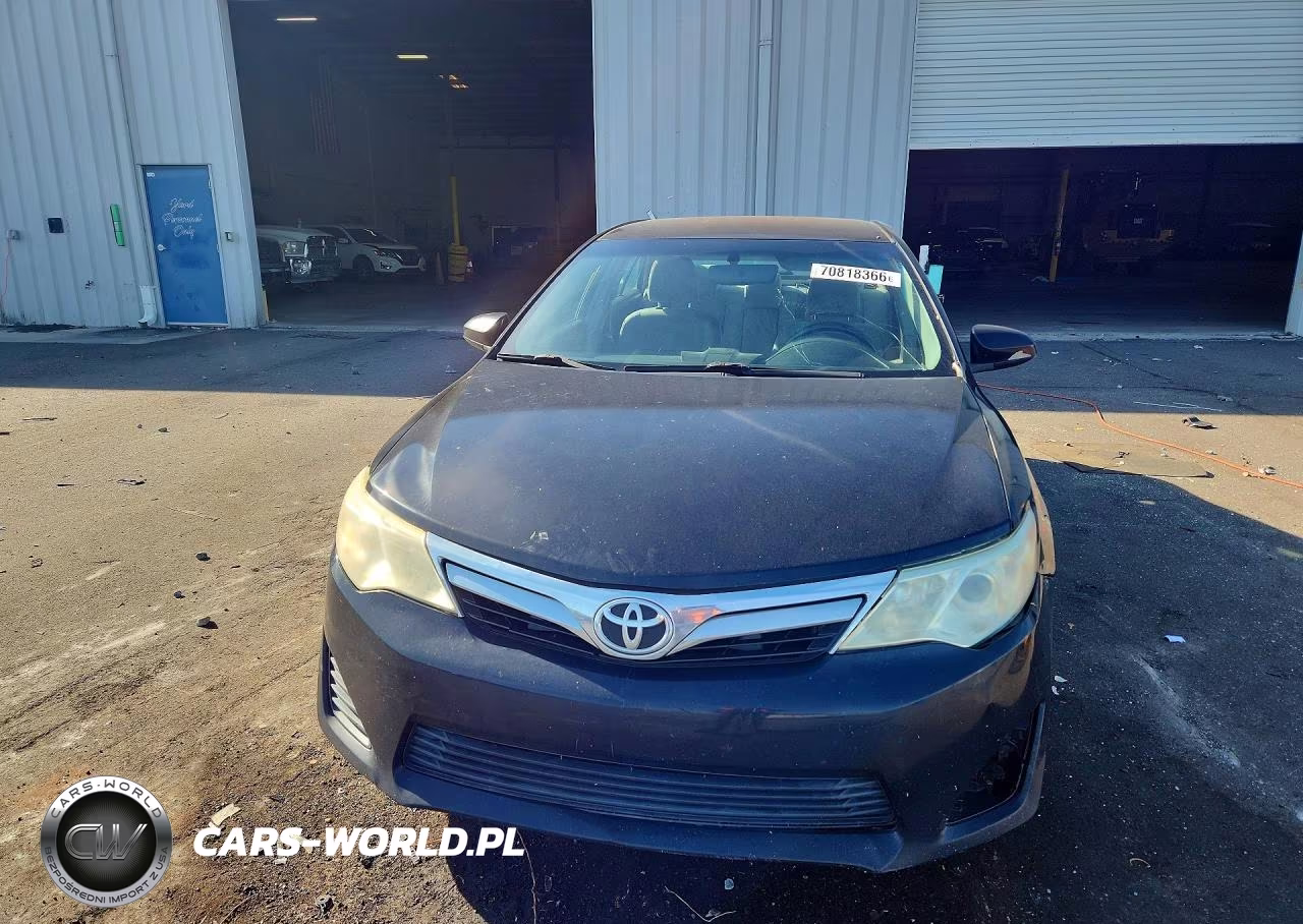 2014 Toyota Camry Le VIN:4T1BF1FKXEU465693 - 5