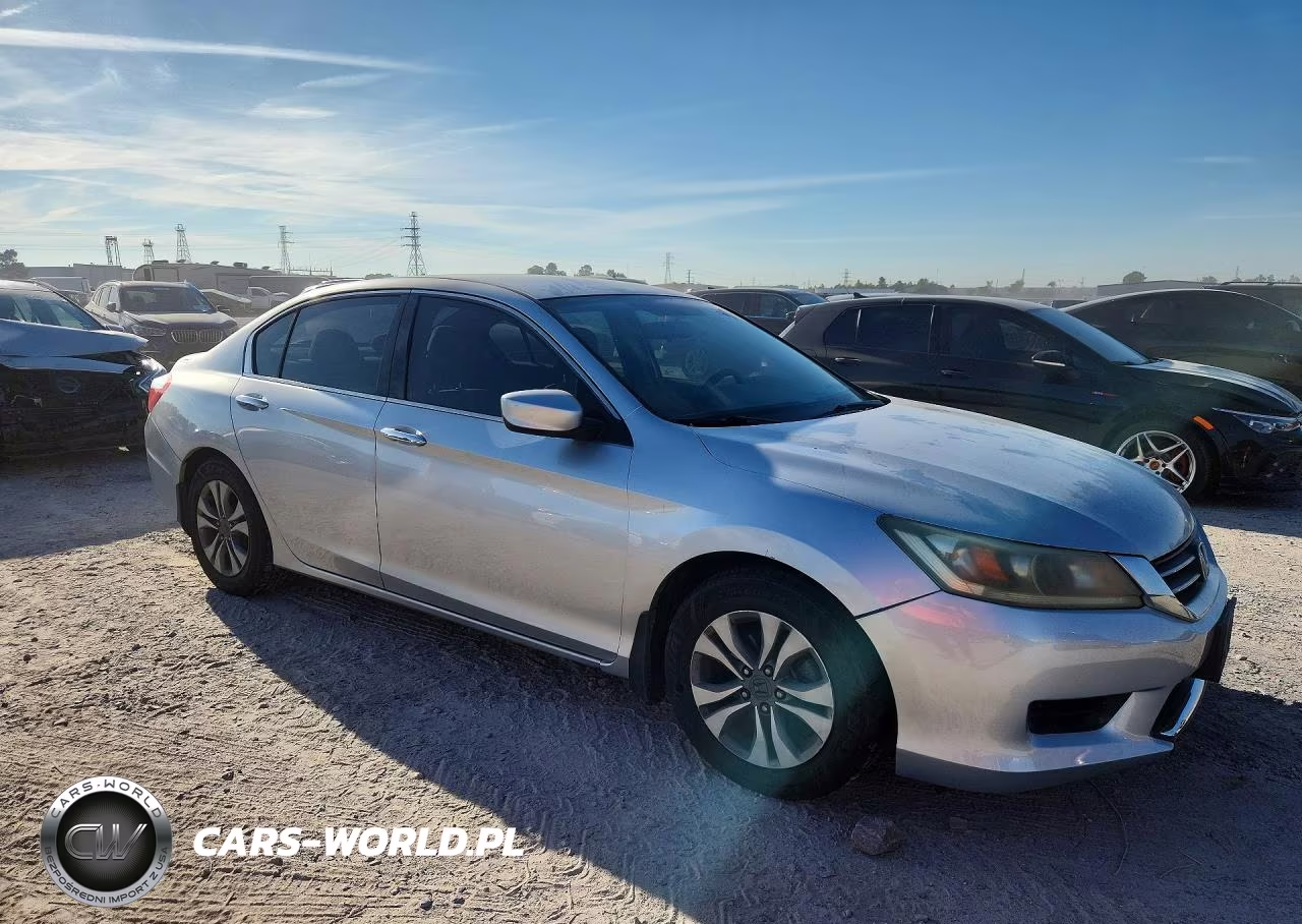 2014 Honda Accord Lx VIN:1HGCR2F33EA014722 - 4
