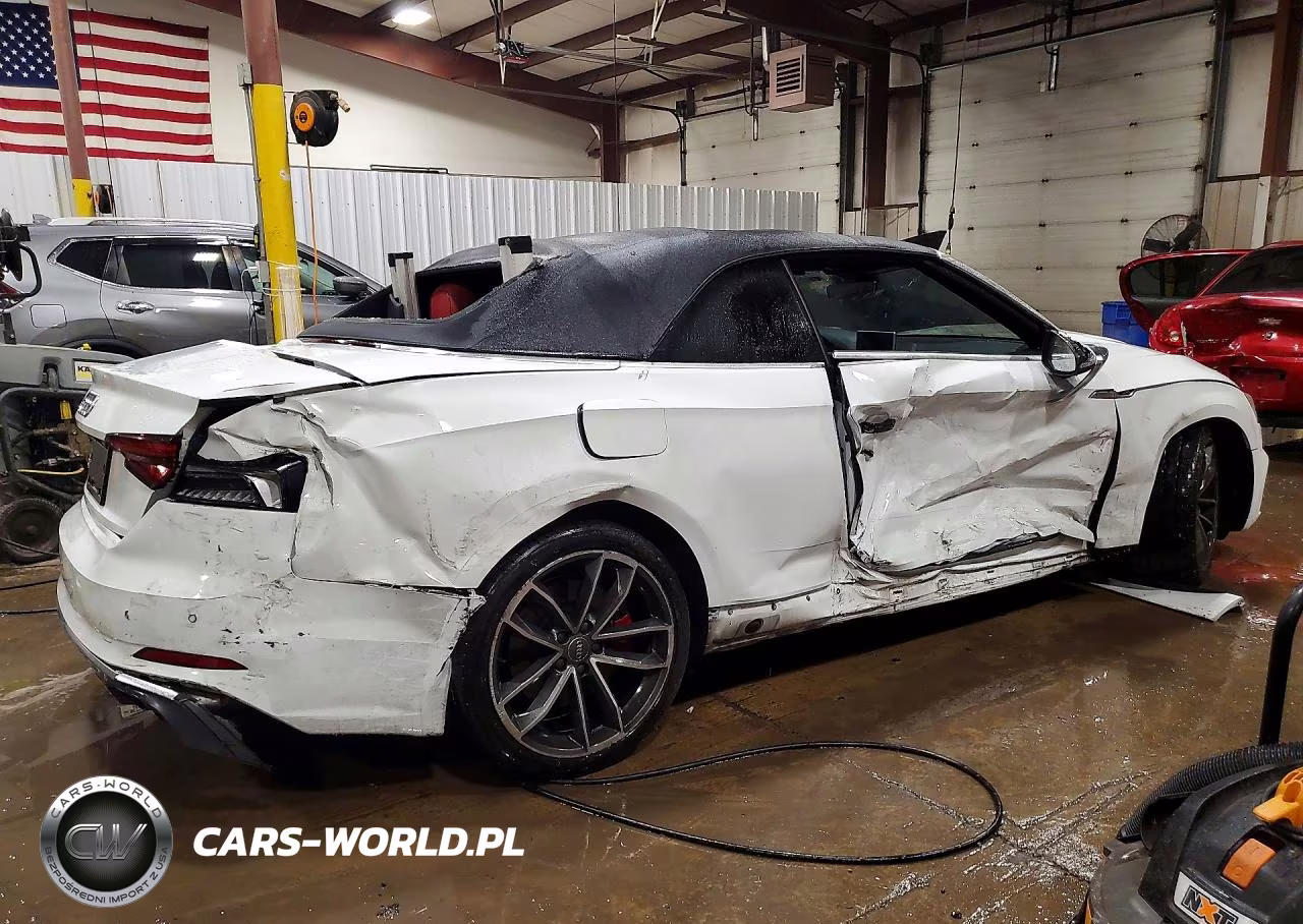 2018 Audi S5 Premium Plus VIN:WAUY4GF59JN008733 - 3