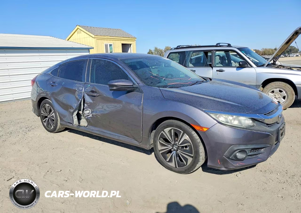2018 Honda Civic Ex VIN:19XFC1E37JE003240 - 4