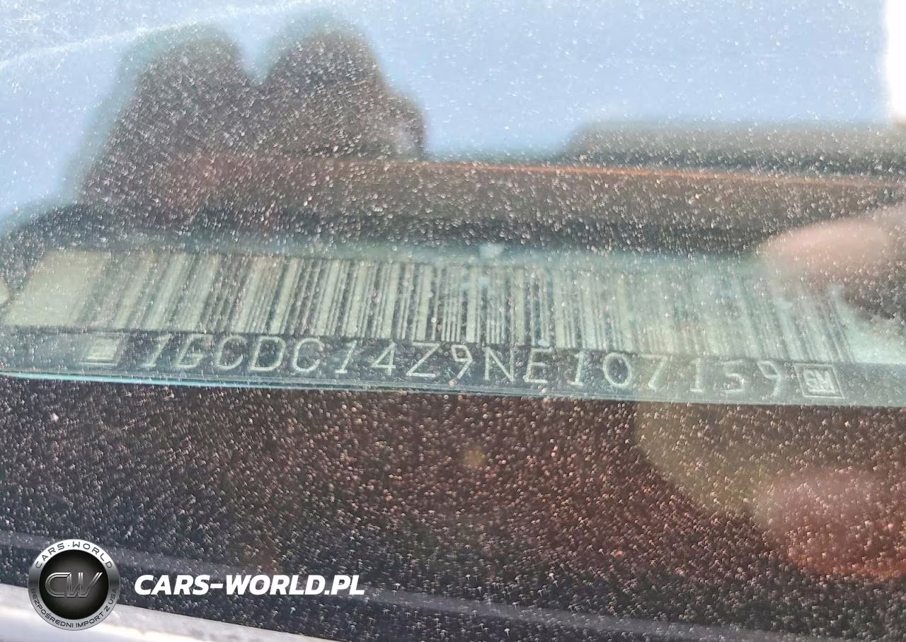 1992 Chevrolet Gmt-400 C1500 VIN:1GCDC14Z9NE107159 - 12