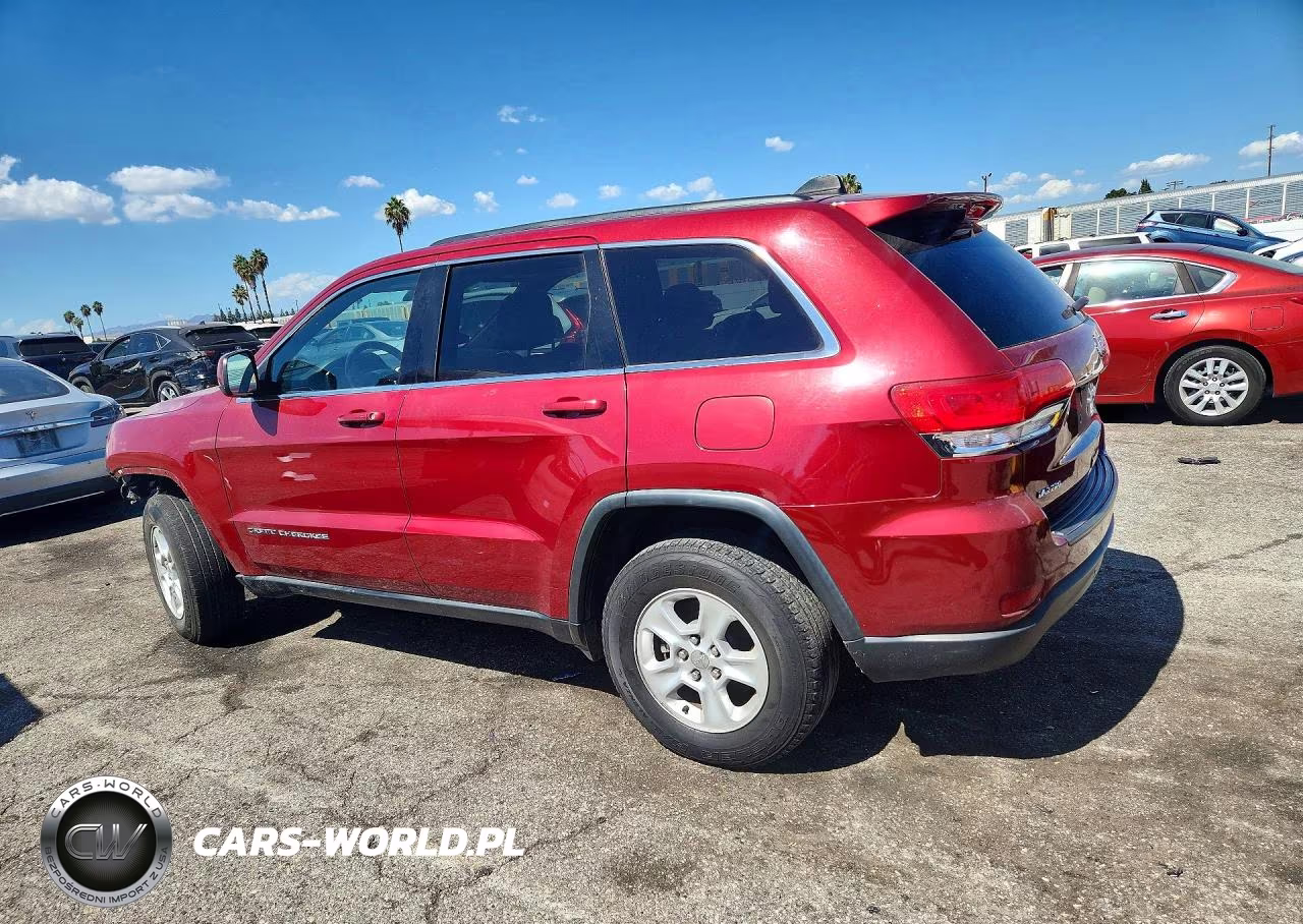 2015 Jeep Grand Cherokee Laredo VIN:1C4RJEAG1FC721433 - 2