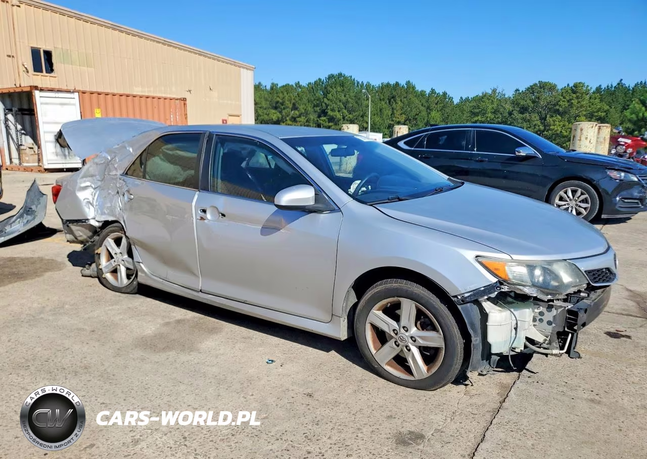 2012 Toyota Camry Se VIN:4T1BF1FK3CU097225 - 4