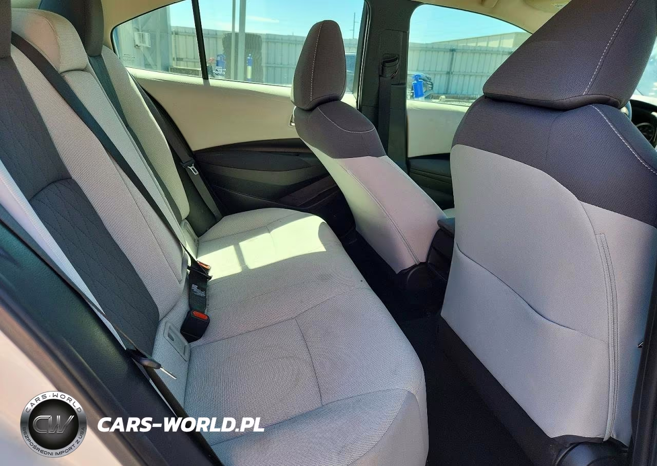 2020 Toyota Corolla Le VIN:5YFEPRAE1LP081813 - 10