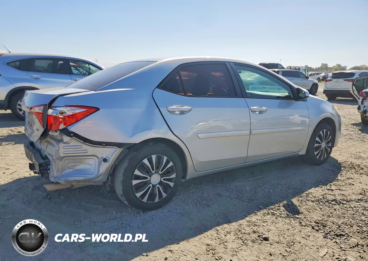 2016 Toyota Corolla Le VIN:2T1BURHE0GC562871 - 3