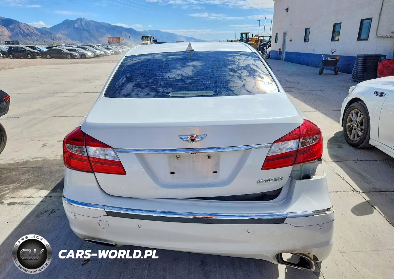 2012 Hyundai Genesis 3.8L VIN:KMHGC4DD3CU151661 - 6