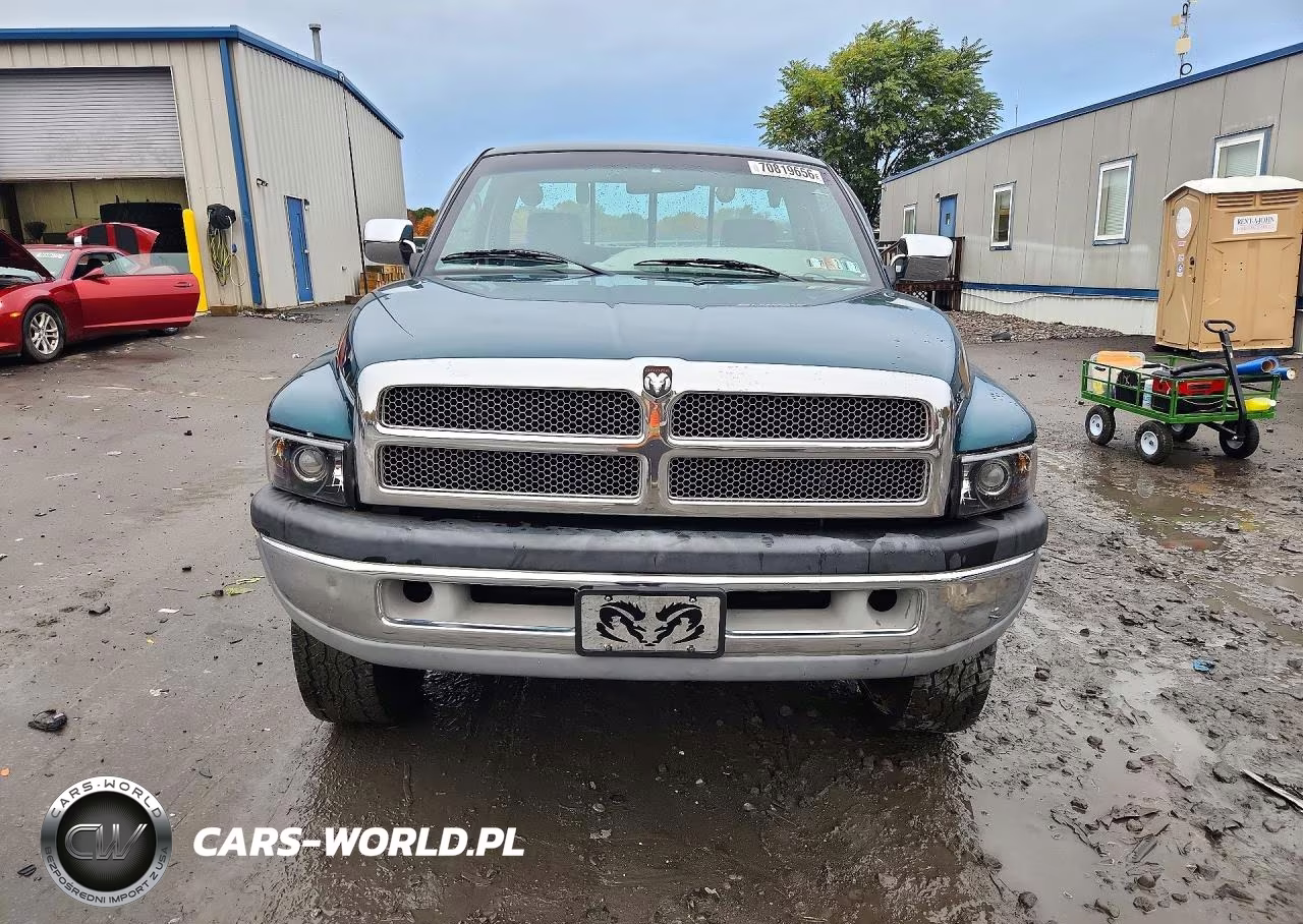 1997 Dodge Ram 2500 VIN:1B7KF26Z7VJ609368 - 5