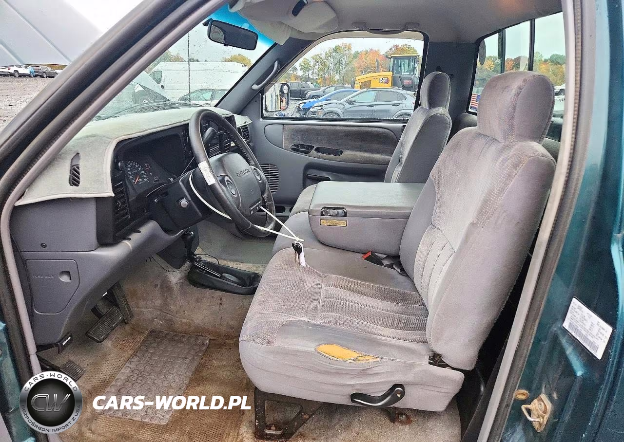 1997 Dodge Ram 2500 VIN:1B7KF26Z7VJ609368 - 7