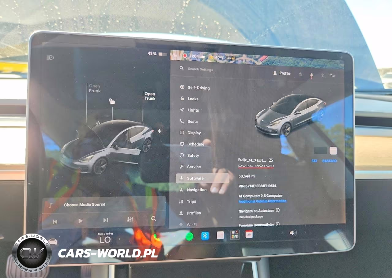 2018 Tesla Model 3 VIN:5YJ3E1EB8JF119514 - 9