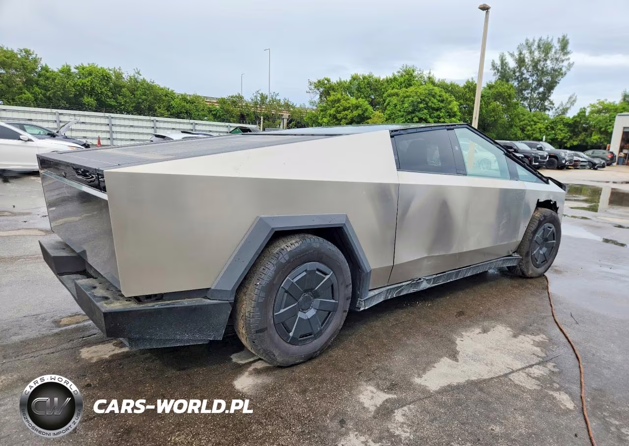 2024 Tesla Cybertruck All-Wheel Drive VIN:7G2CEHED4RA050983 - 3