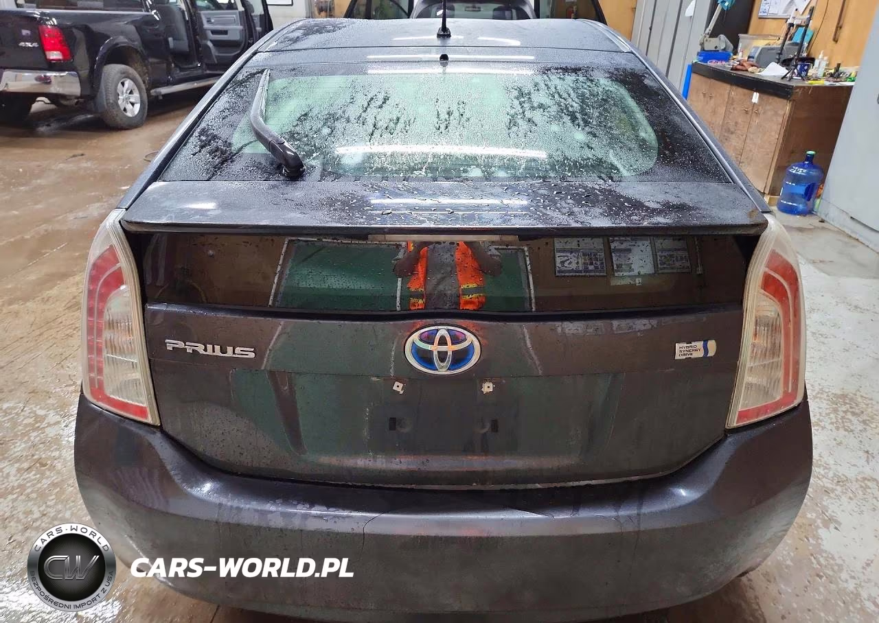 2012 Toyota Prius Two VIN:JTDKN3DU5C1545800 - 6