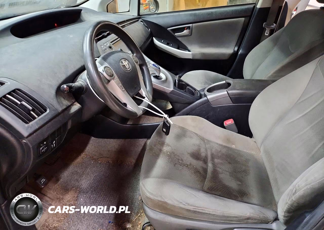 2012 Toyota Prius Two VIN:JTDKN3DU5C1545800 - 7