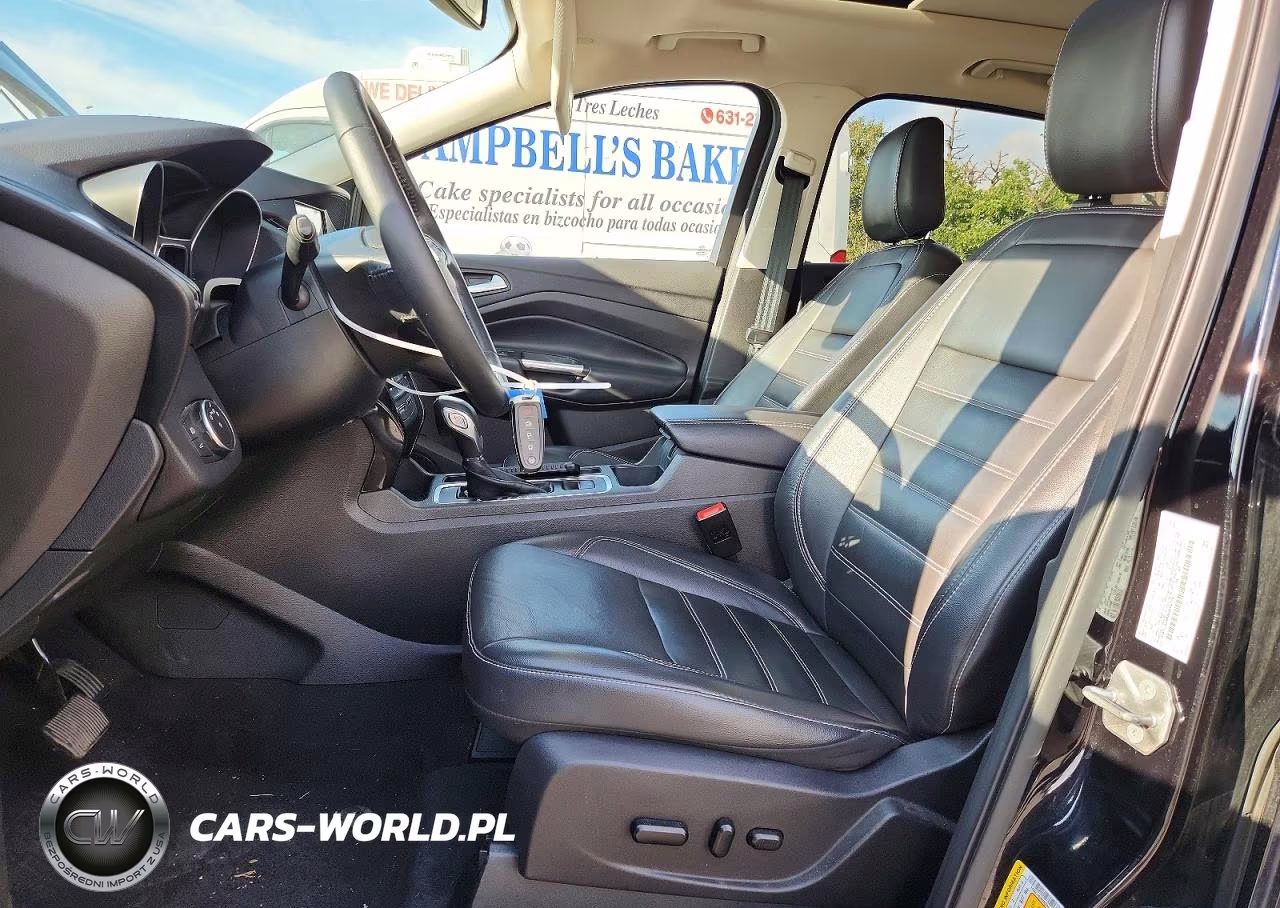 2019 Ford Escape Titanium VIN:1FMCU9J9XKUA09119 - 7