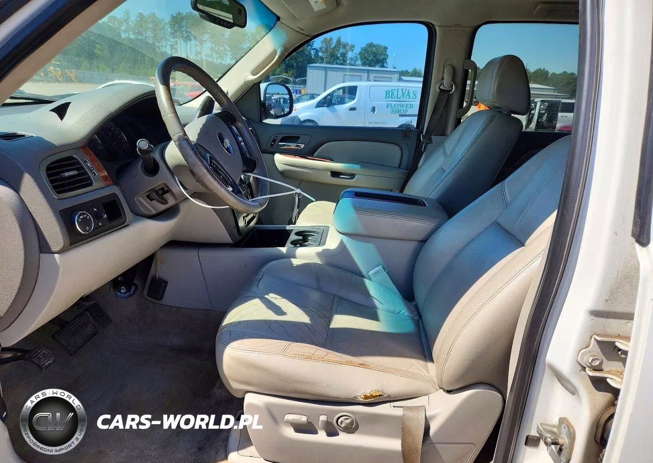 2007 Chevrolet Suburban C1500 VIN:3GNFC16J17G107885 - 7